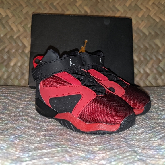 Jordan Lift Off [TD] [Black/Red] - Picture 2 of 7